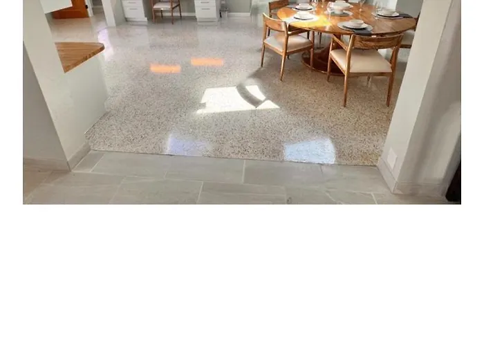 Zion'S Oasis, Pristine Three Bedroom House